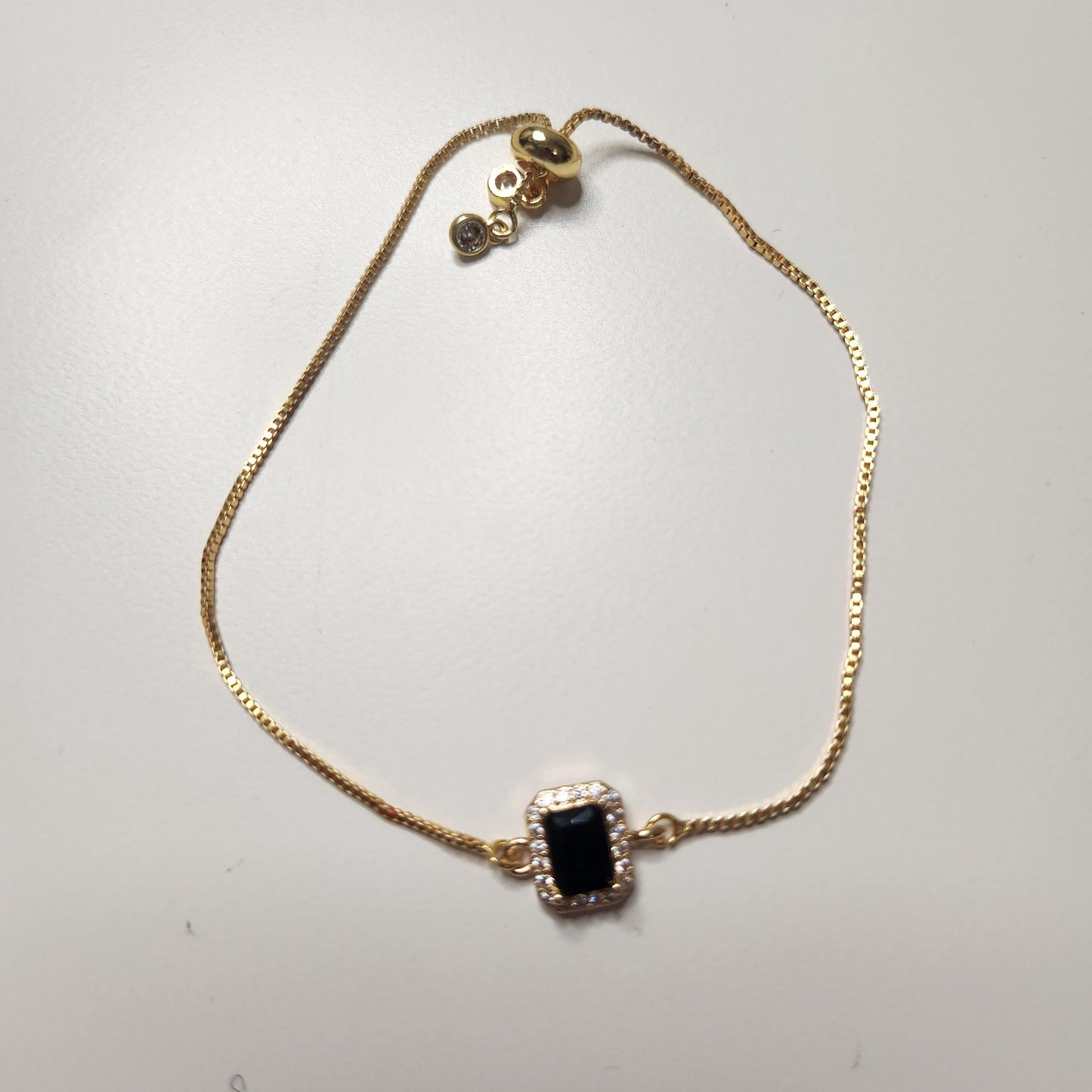 Handmade adjustadjustable black square gold plated bracelet
