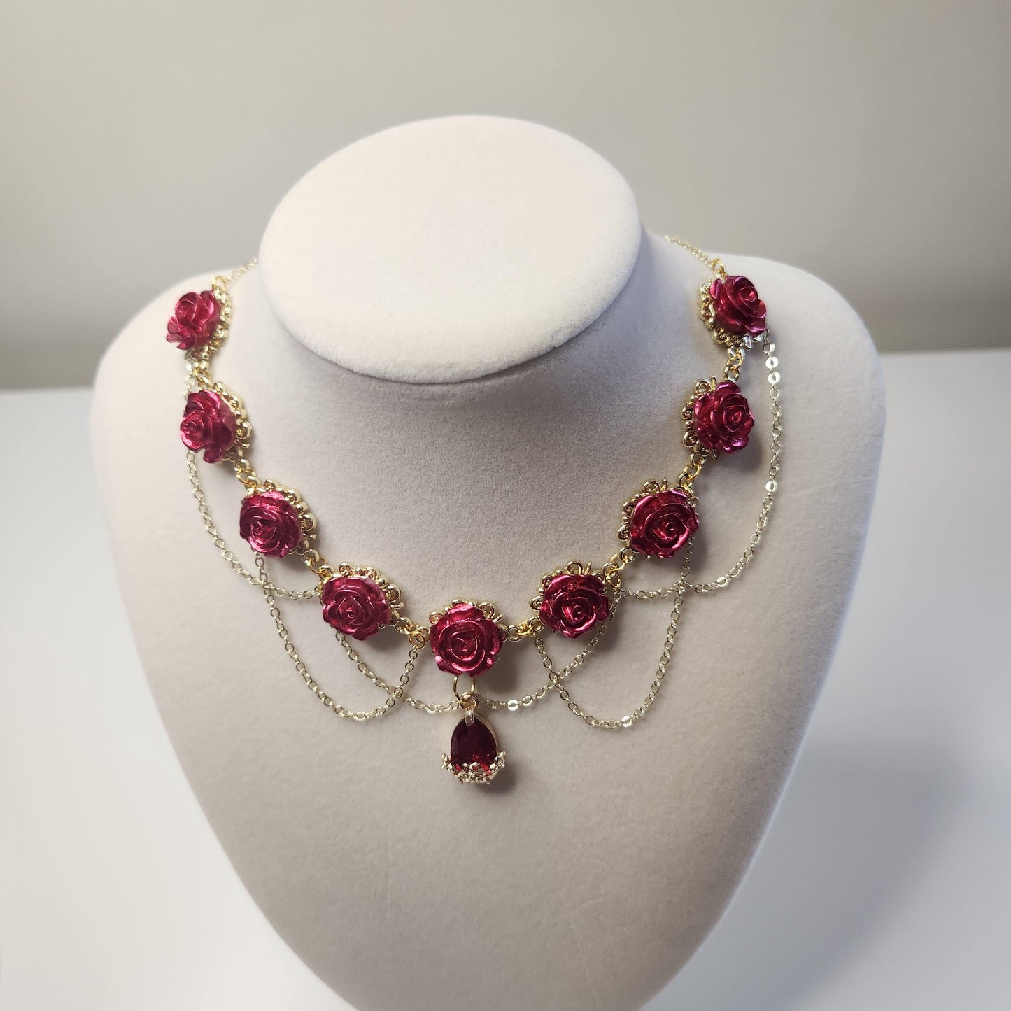 HANDMADE Gothic fairycore red rose chain necklace