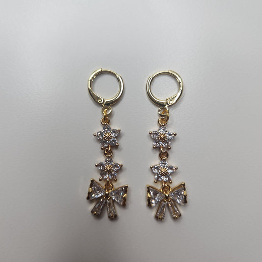 Handmade elegant floral crystal dangle earring