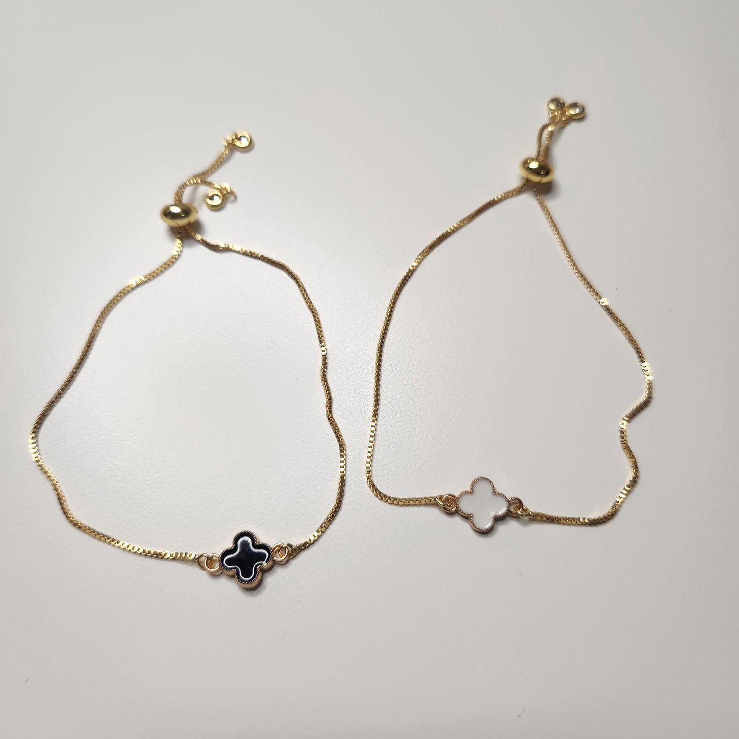 Handmade adjustadjustable clover bracelet