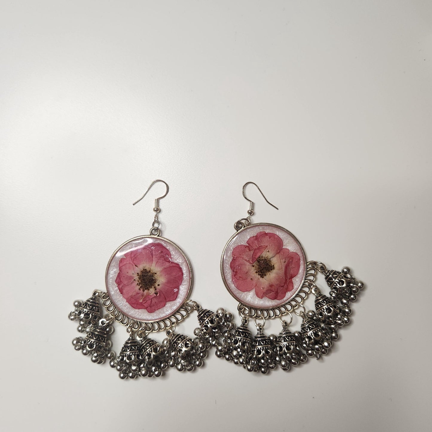 HANDMADE resin jhumkas with real roses (silver)