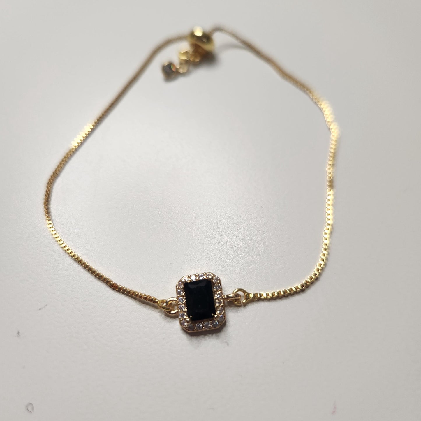 Handmade adjustadjustable black square gold plated bracelet