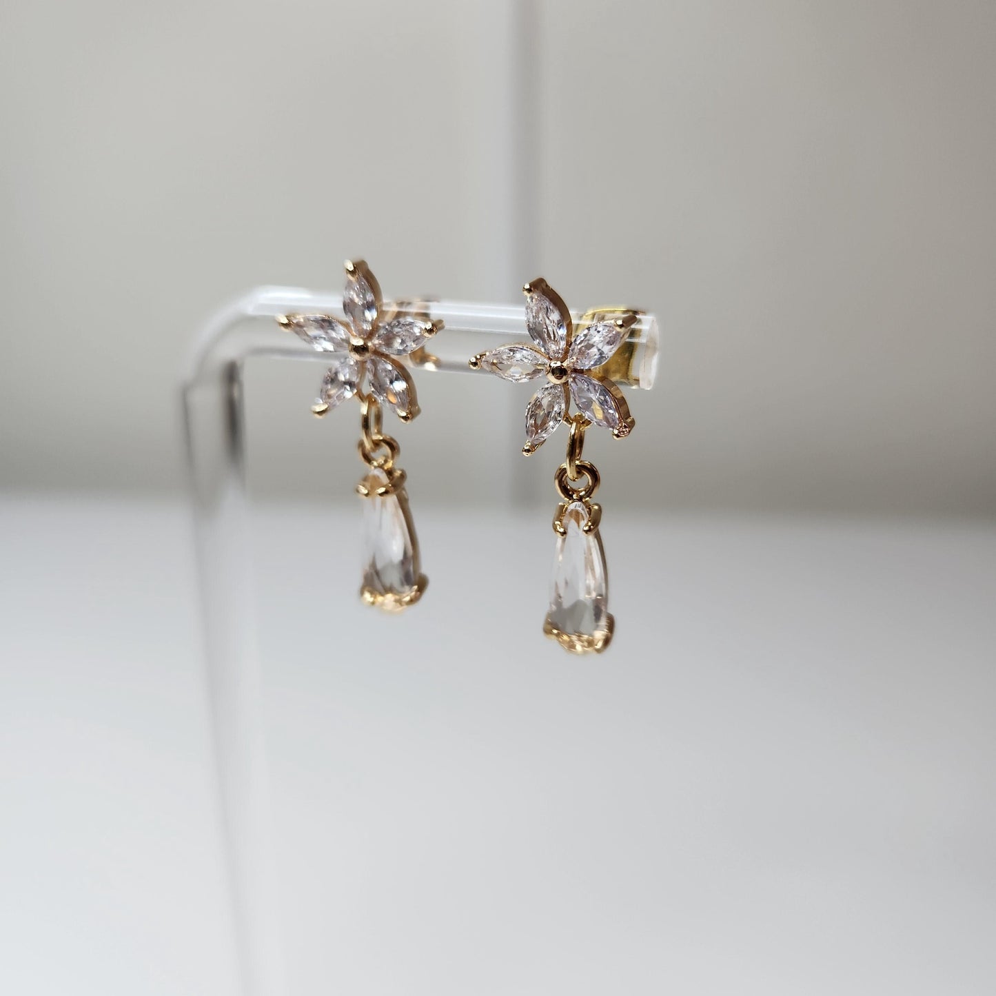 HANDMADE 18k gold plated floral dangle earring, mothers day gift ideas